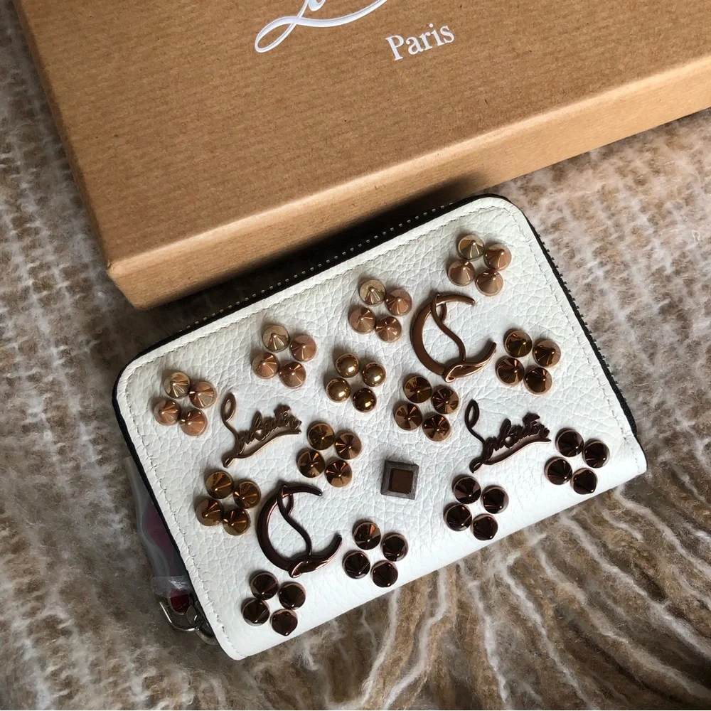 Christian Louboutin Panettone White Leather Stud Small Coin Purse Wallet - Picture 3 of 15